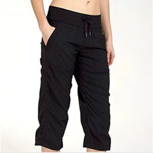 Lululemon Black Striped Studio Dance Crop Pants Size 6